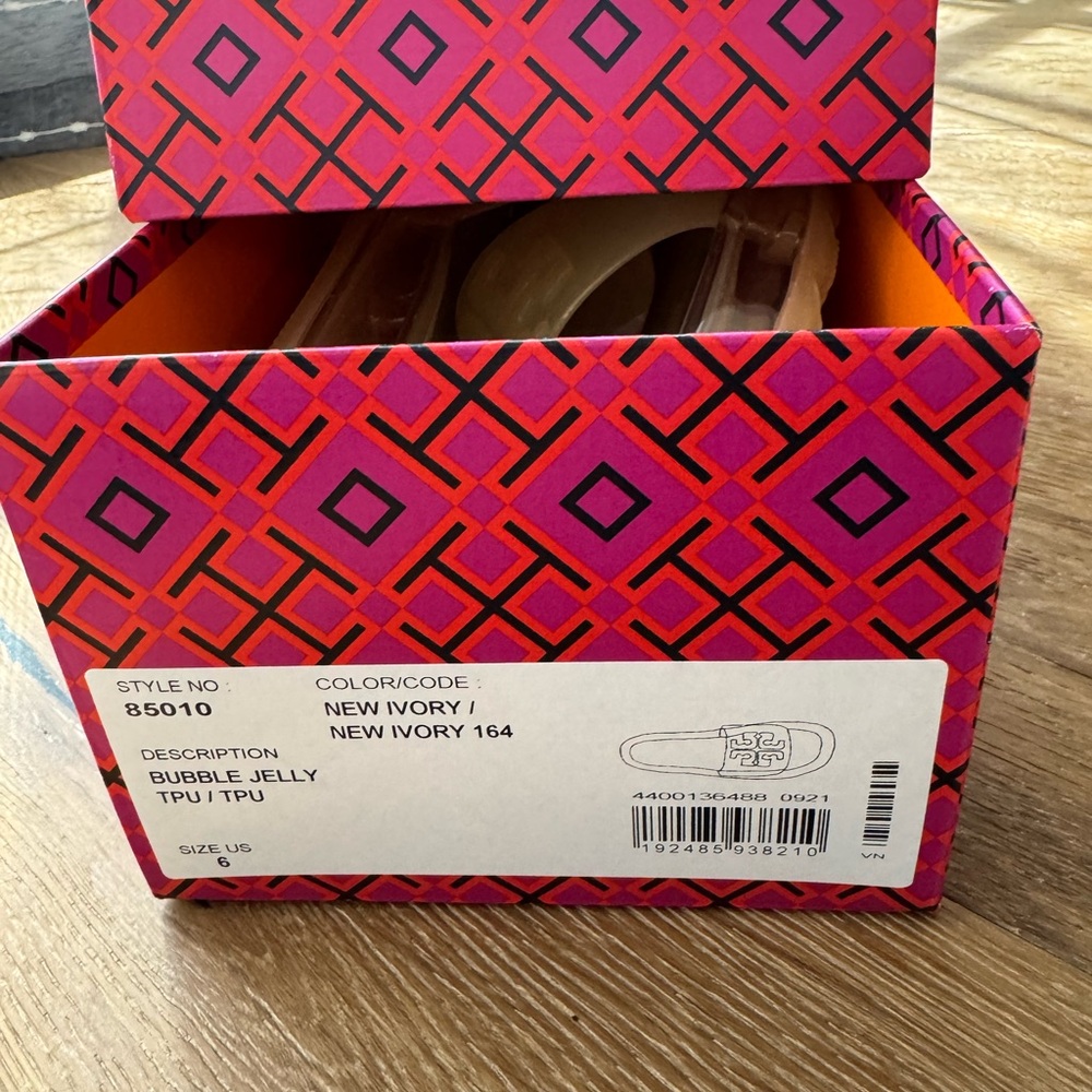 Tory Burch Cream Jelly Slide Sandals - Picture 6 of 6